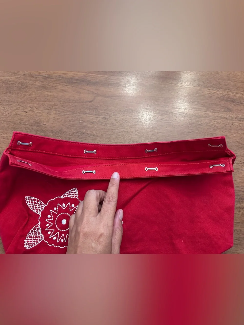 thirty-one bright red